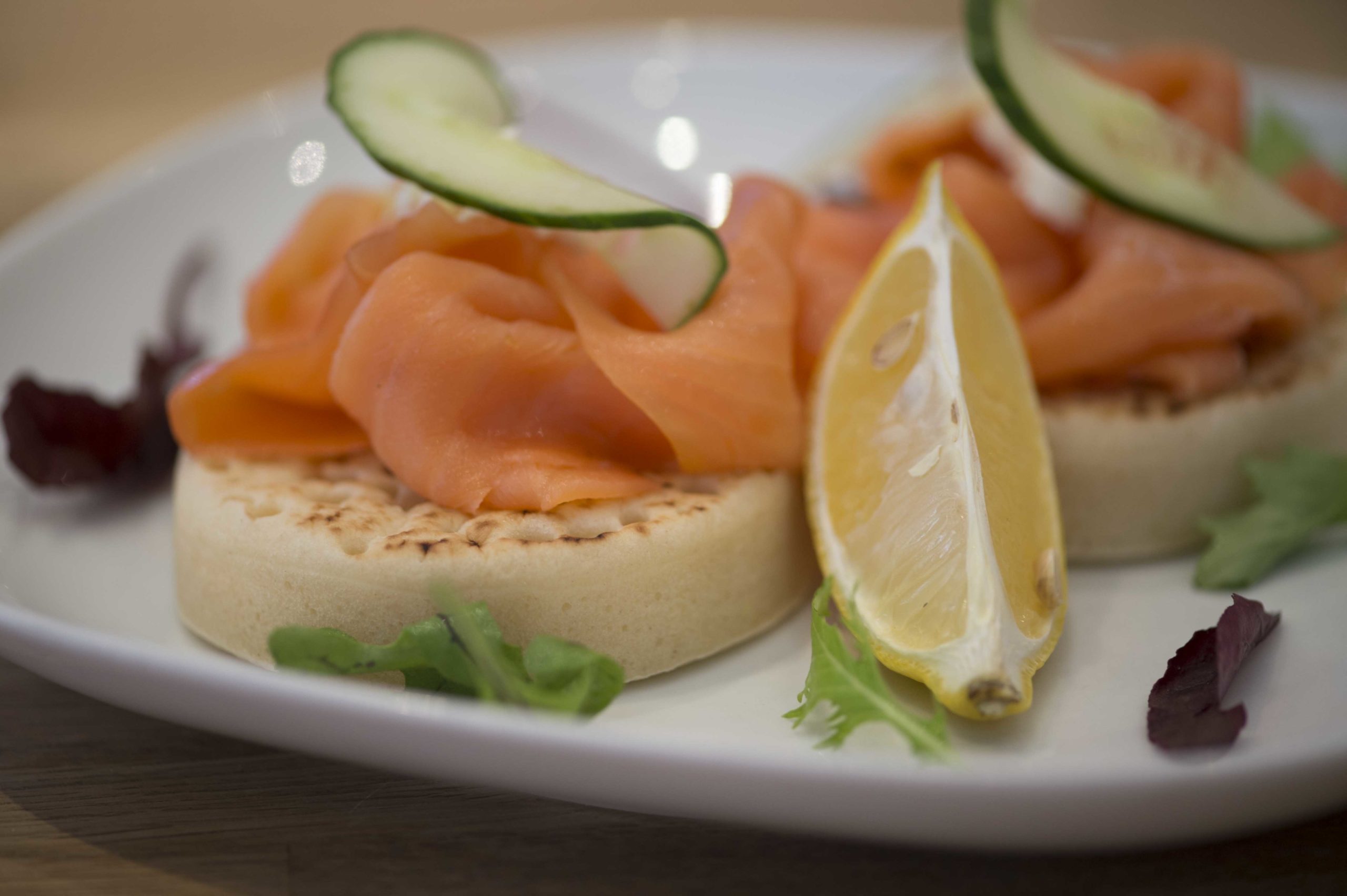 Salmon crumpets